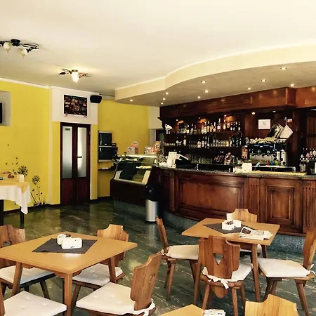 Ristopub Alba 4* Cesana Torinese